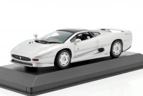 Jaguar XJ220 1991 1:43 Maxichamps by Minichamps