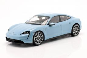 Porsche Taycan 4S 1:18 Minichamps