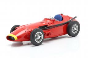 Maserati 250F 1957 1:18 CMR