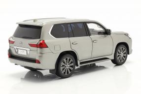 modelcars Lexus LX 570 1:18 Kyosho