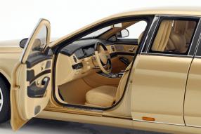 modelcars Mercedes-Maybach S 600 Pullman 2016 1:18 Autoart