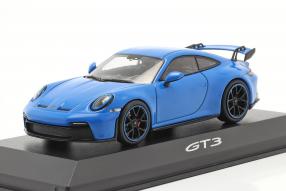 Modellautos Porsche 911 GT3 2021 1:43