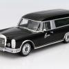 The last way: Mercedes-Benz 600 Hearse