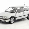 Zwei neue Modellautos: VW Golf GTI von 1990 und 1996