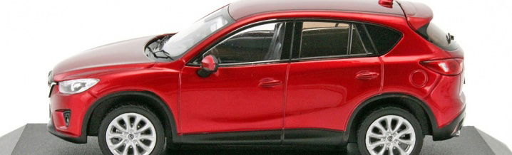 Premiere for First43: Mazda CX-5 new in 1:43