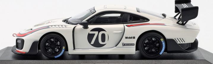 Minichamps-fair models 2019: Porsche 935 2018 in 1:43