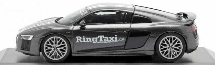Ringtaxi for the showcase: Audi R8 V10 plus from Herpa
