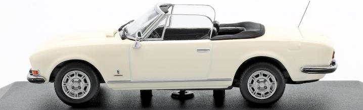 Beautiful French: The Peugeot 504 cabriolet 