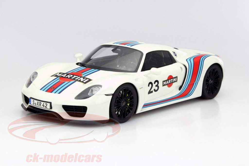 Früher Look – Porsche 918 Spyder Prototyp Martini-Racing