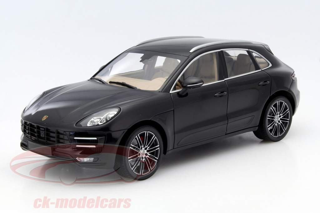 Porsche Macan Turbo ミニカー ブラック Porsche Macan Turbo 1:18 - new color variant in check