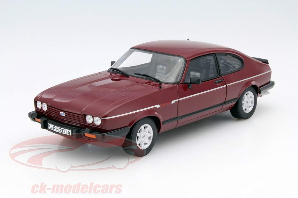 Fits for Father's Day: Norev and the Ford Capri III 1:18