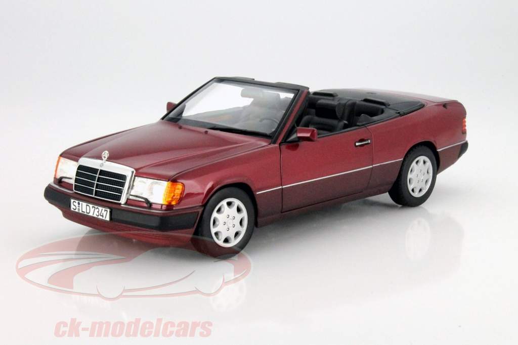 ヨ*シ様 Norev Mercedes-Benz E klasse coupe 1/43 Mercedes Benz E Class (W213) Facelift 2020 Gray Model by ミニカー