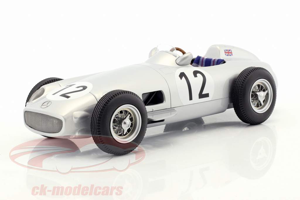New Silver Arrows from iScale: The Mercedes W 196