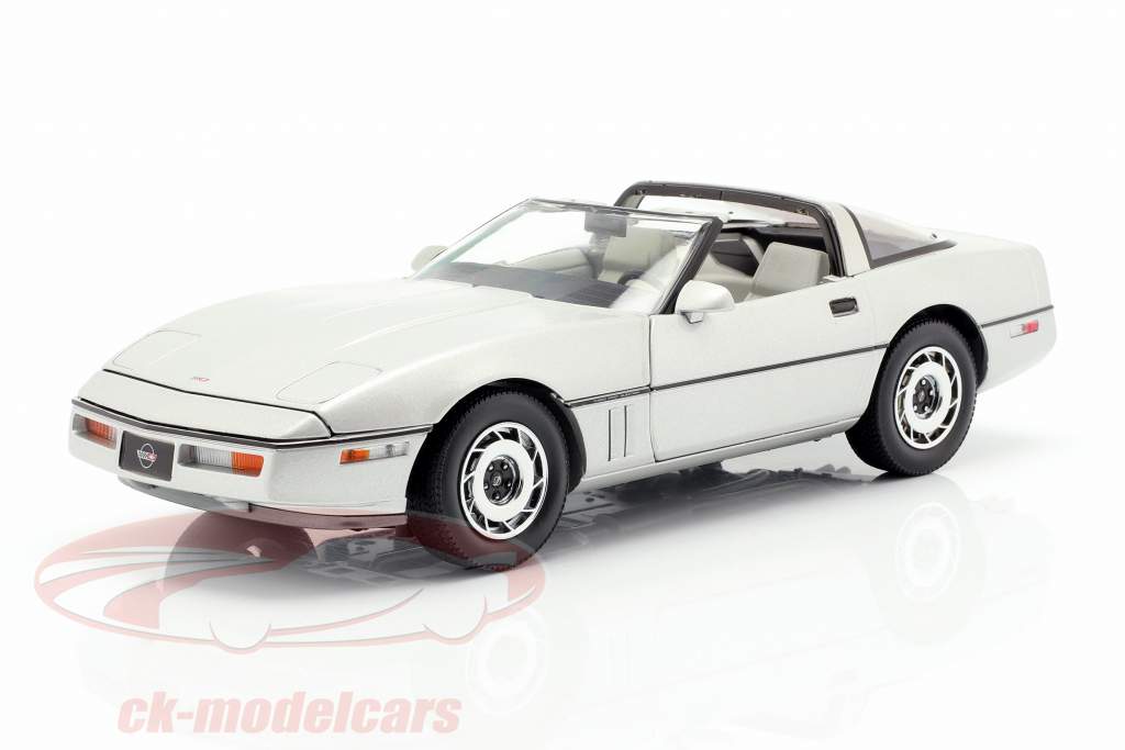 1984 - The modelcars to the Chevrolet Corvette C4 in 1:18