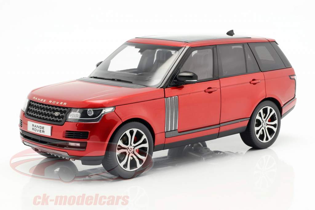 LCD models zeigt den Range Rover Autobiography Dynamic