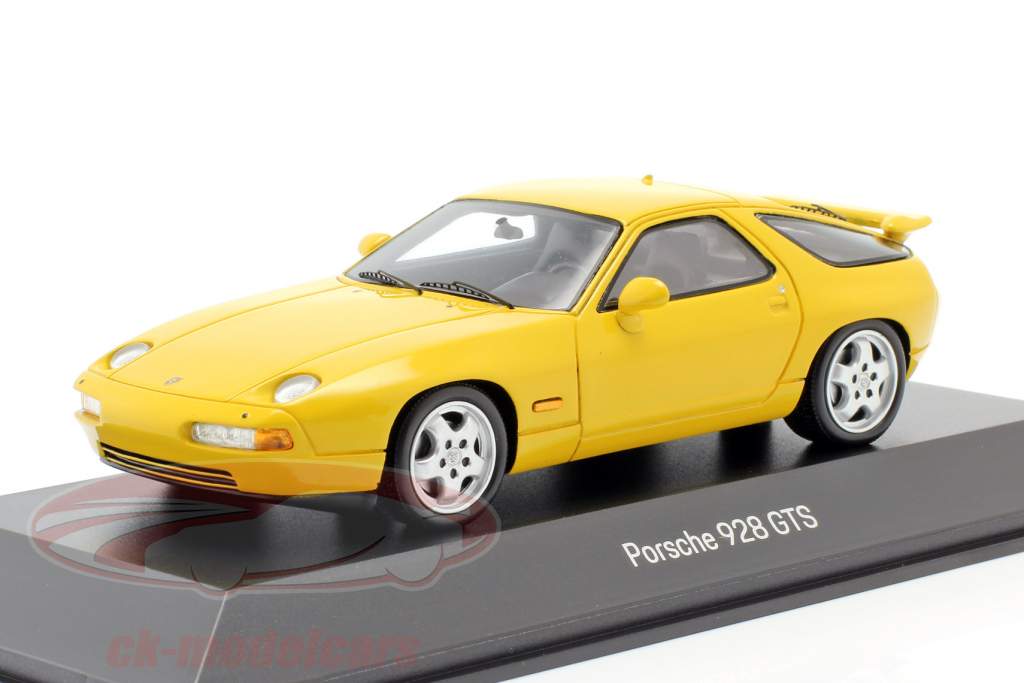 Porsche 928: Modelcars from the Porsche Museum