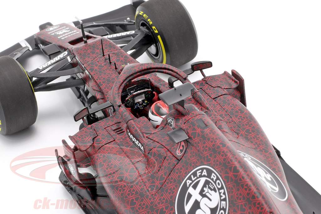 Launch Spec: Something new from Minichamps for the Formula 1