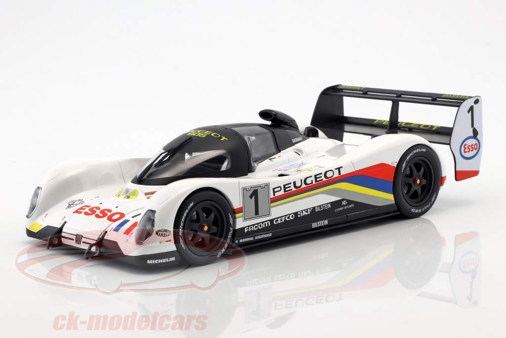 24h-race of Le Mans: Peugeot 908 and 905