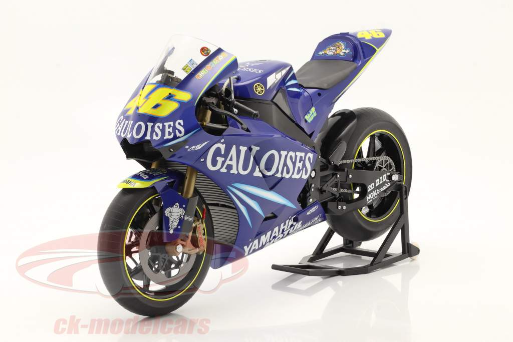 スポーツ MINICHAMPS yamaha YZR-M1 2010 スポーツ MINICHAMPS yamaha YZR-M1 2010 2010 YZR-M1 (0WS9