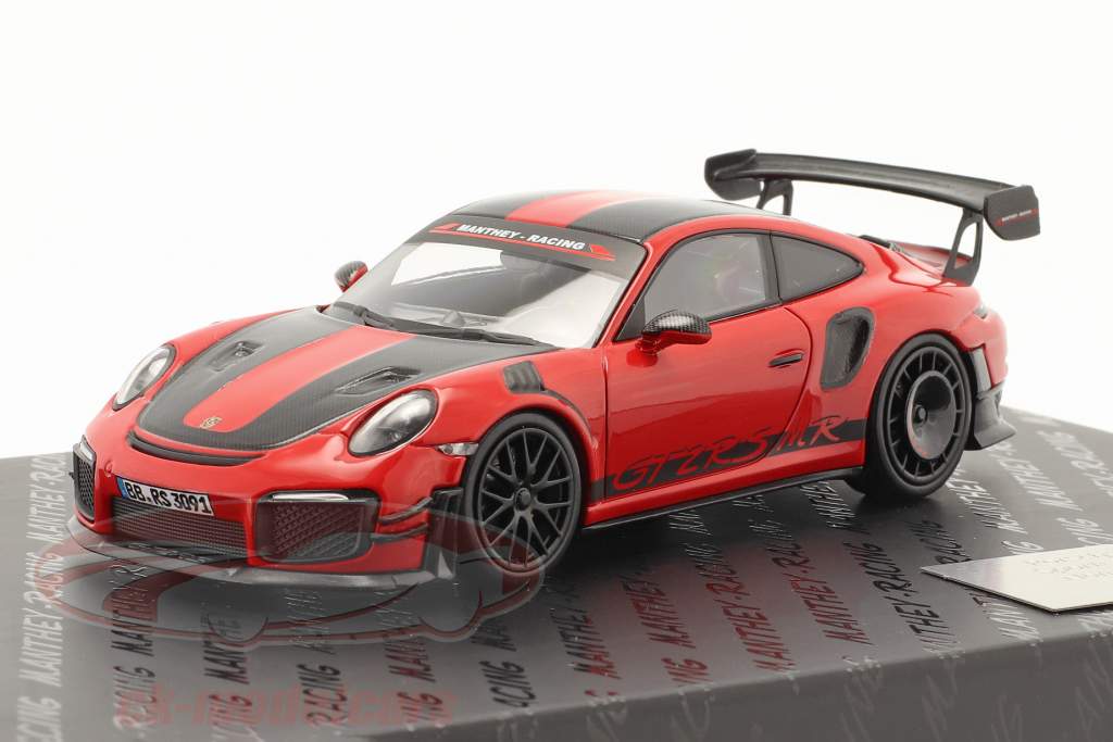 Minichamps presents the limited GT2 RS MR and GT3 RS MR from