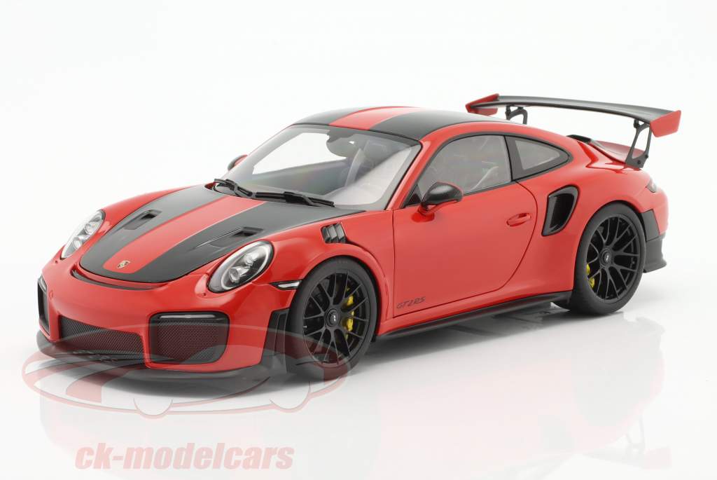 【ソウエイカタログ】911 GT2 RS Porsche 911 GT2 RS - From 444 to 700 Horsepower