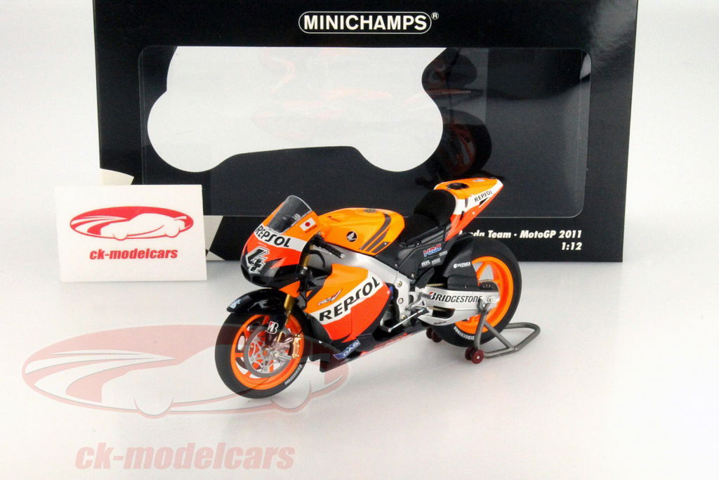 ミニチャンプス 1/12 HONDA RC212V 2011 シモンチェリ Minichamps 1:12 Andrea Divizioso Honda RC212V #4 MotoGP 2011