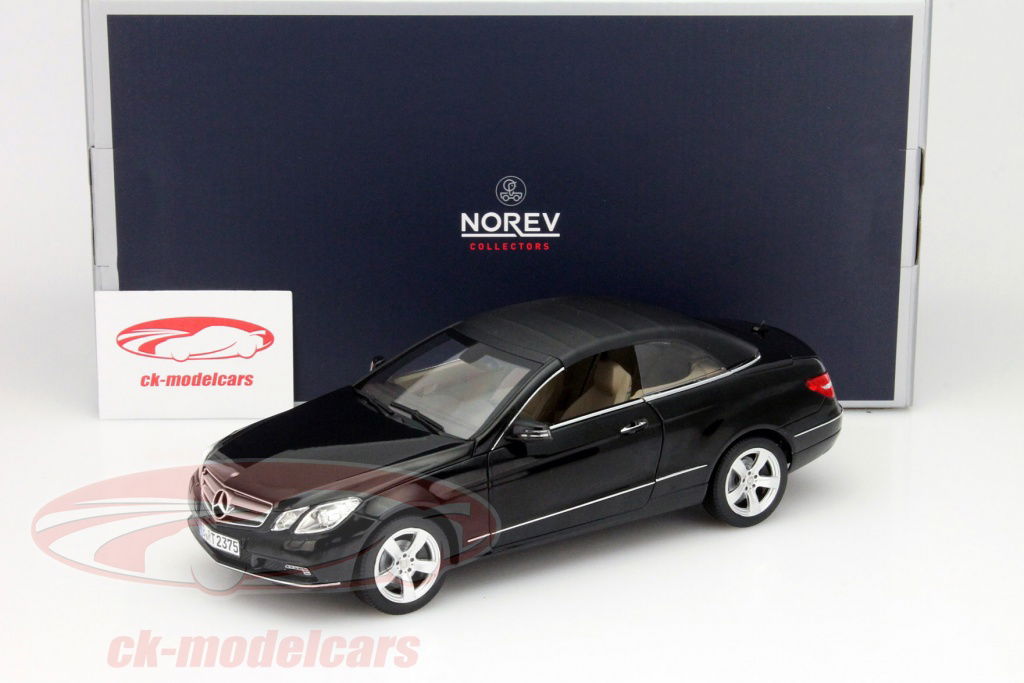 Mercedes-Benz E-Klasse T-Modell★1/18 Kyosho Mercedes-Benz E-Class W213 T-Model Estate Iridium