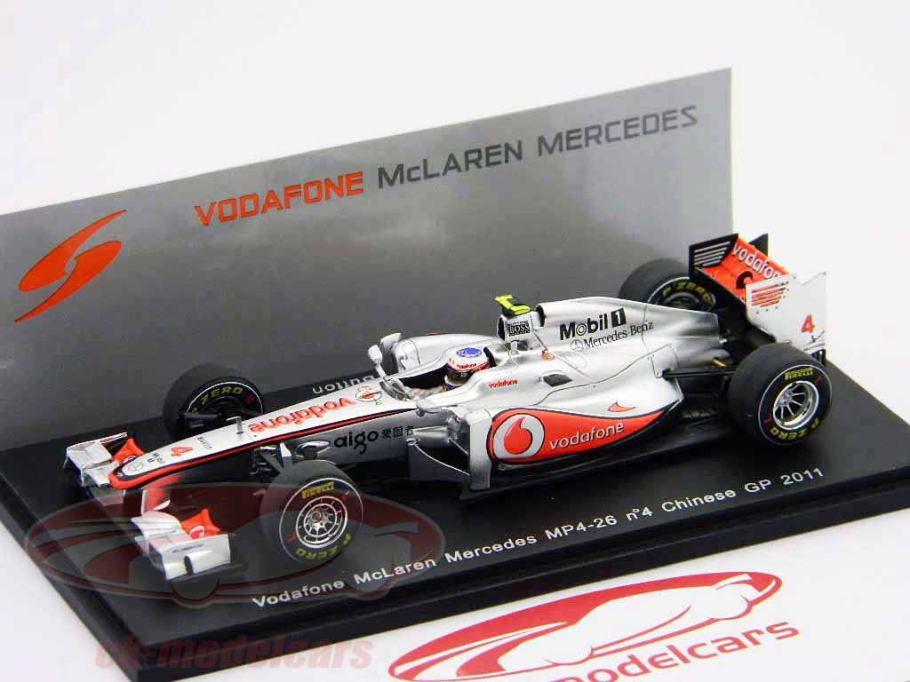 Spark 1:43 J. Button McLaren Mercedes MP 4-26 formula 1