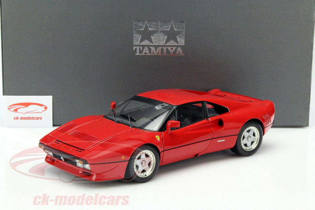 タミヤ　1/12 フェラーリ288GTO Amazon.com: TAMIYA Ferrari 288 GTO Model Car 1/12 Red : Toys