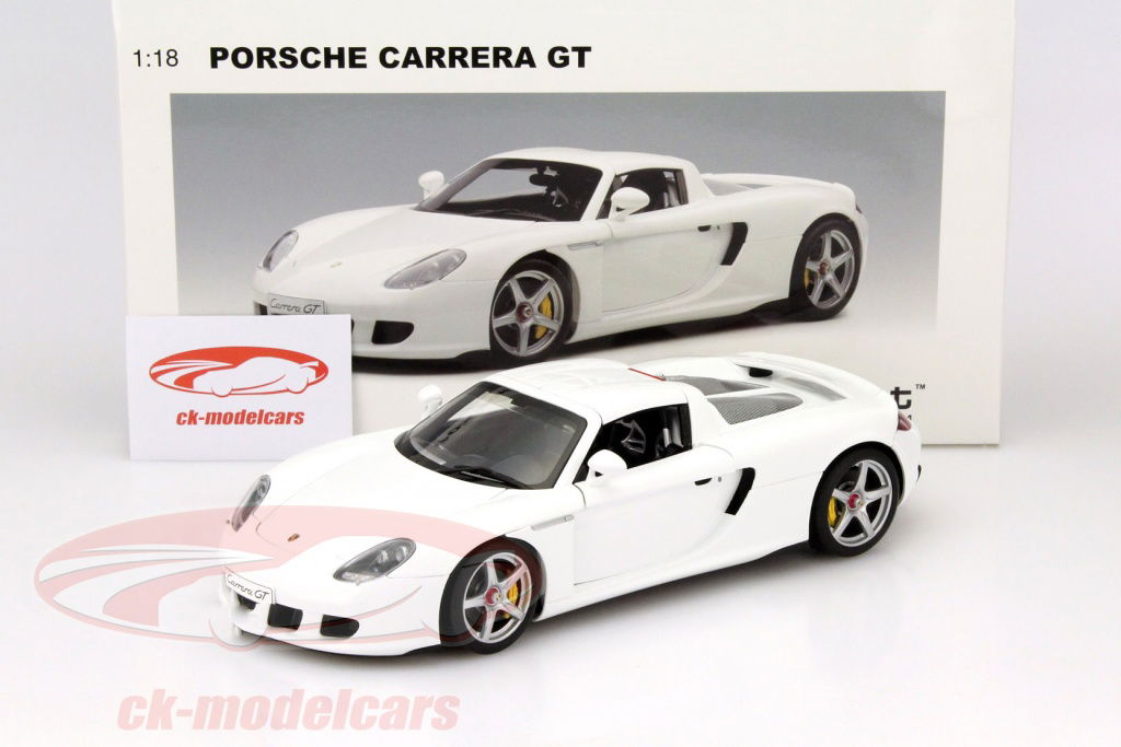 AUTOart 1:18 Porsche Carrera GT ホワイト 78045 モデル 車