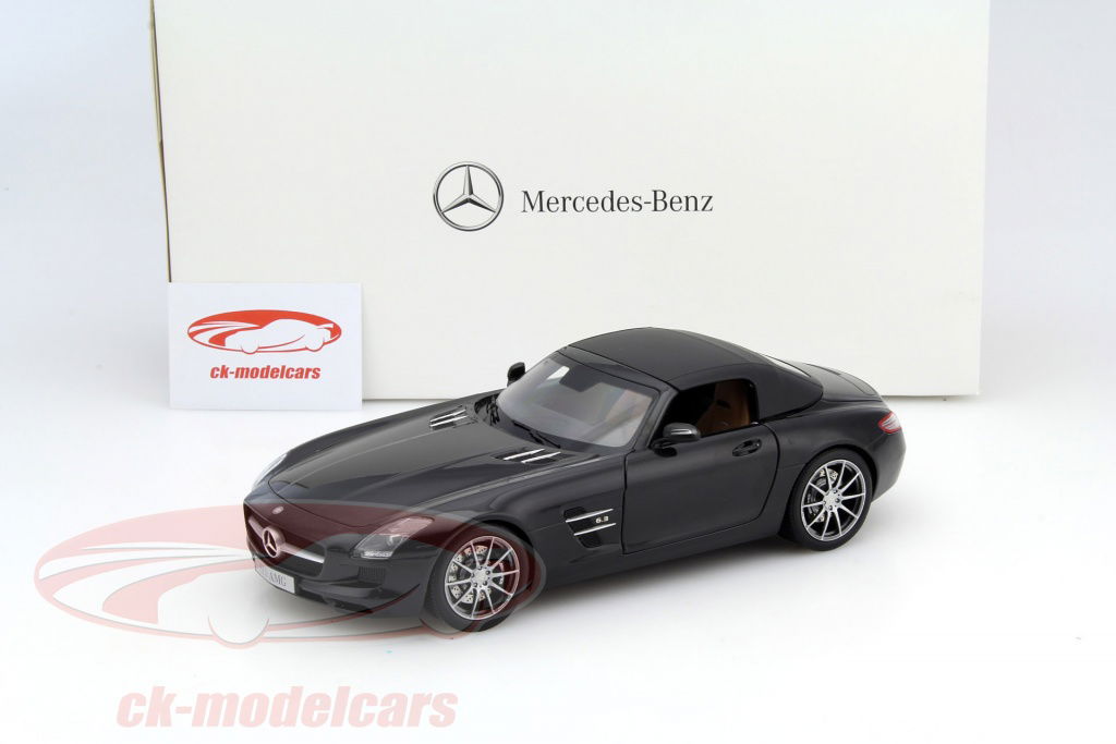 Norev 1:18 Mercedes-Benz SLS AMG Roadster obsidian black