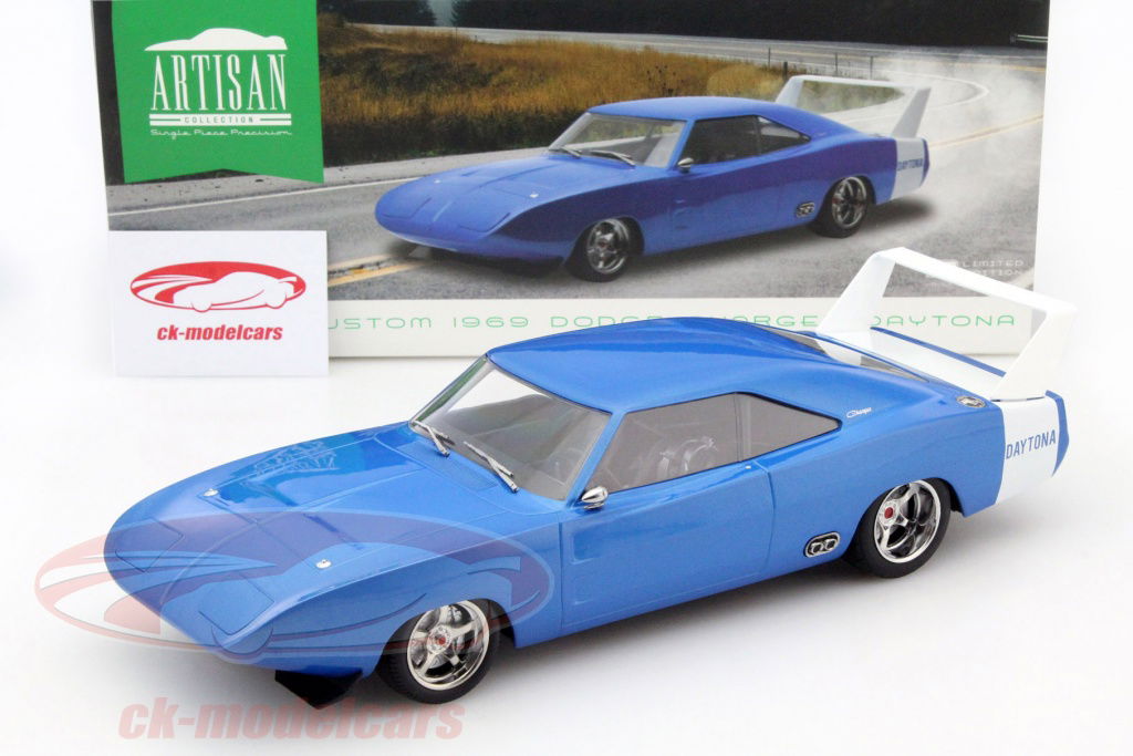 Greenlight 1:18 Dodge Charger Daytona Custom Year 1969 blue