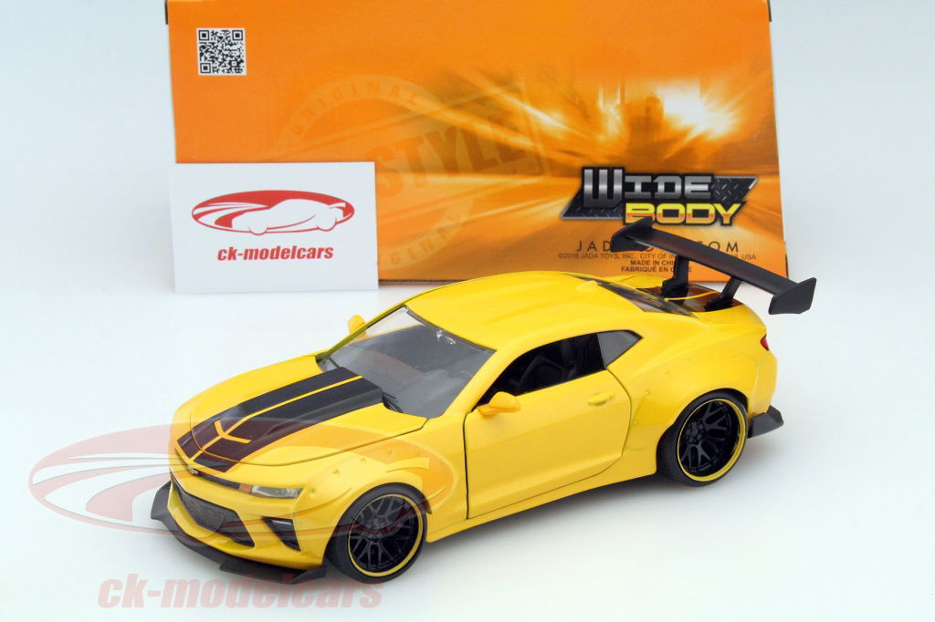 Jadatoys 1:24 Chevrolet Camaro SS Year 2016 yellow / black