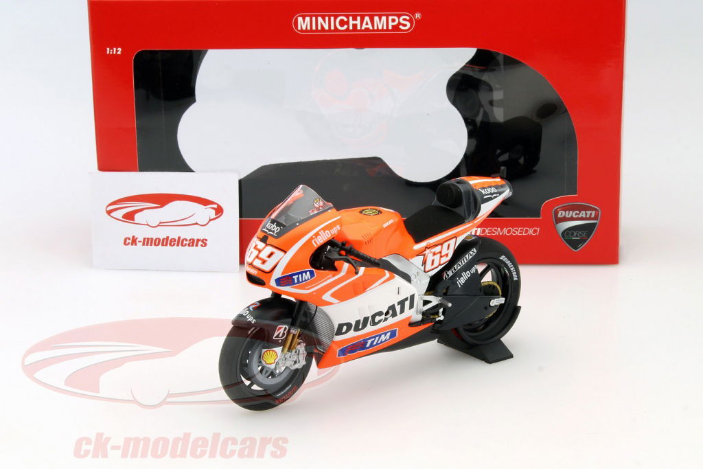 Minichamps 1:12 Nicky Hayden Ducati Desmosedici GP13 #69 MotoGP