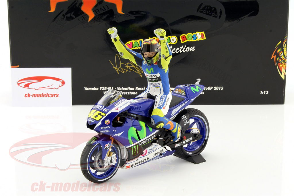 Minichamps 1:12 Valentino Rossi Yamaha YZR-M1 #46 Winner