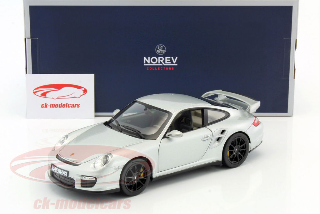 【NOREV】1/18 PORSCHE 911 GT2 Porsche 911 (991.2) GT2 RS Weissach Package Acid Green 1:18
