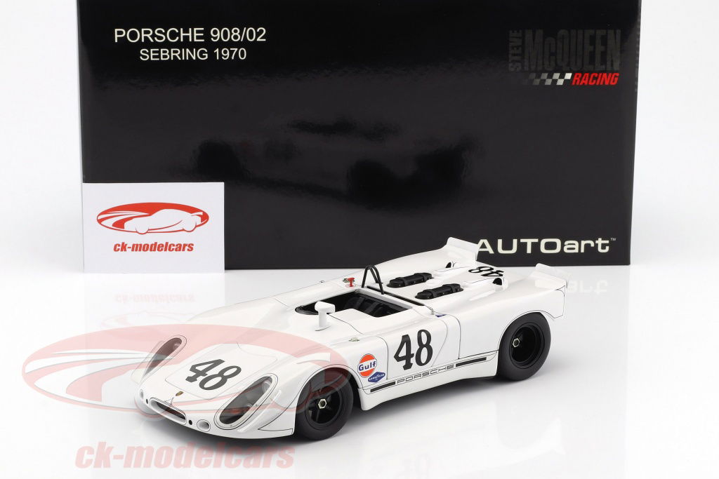 McQUEEN Racing AutoArt 【公式通販】