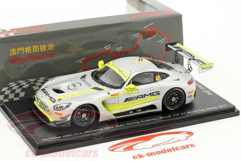 Spark 1:43 Mercedes-Benz AMG GT3 #48 Winner FIA GT World Cup
