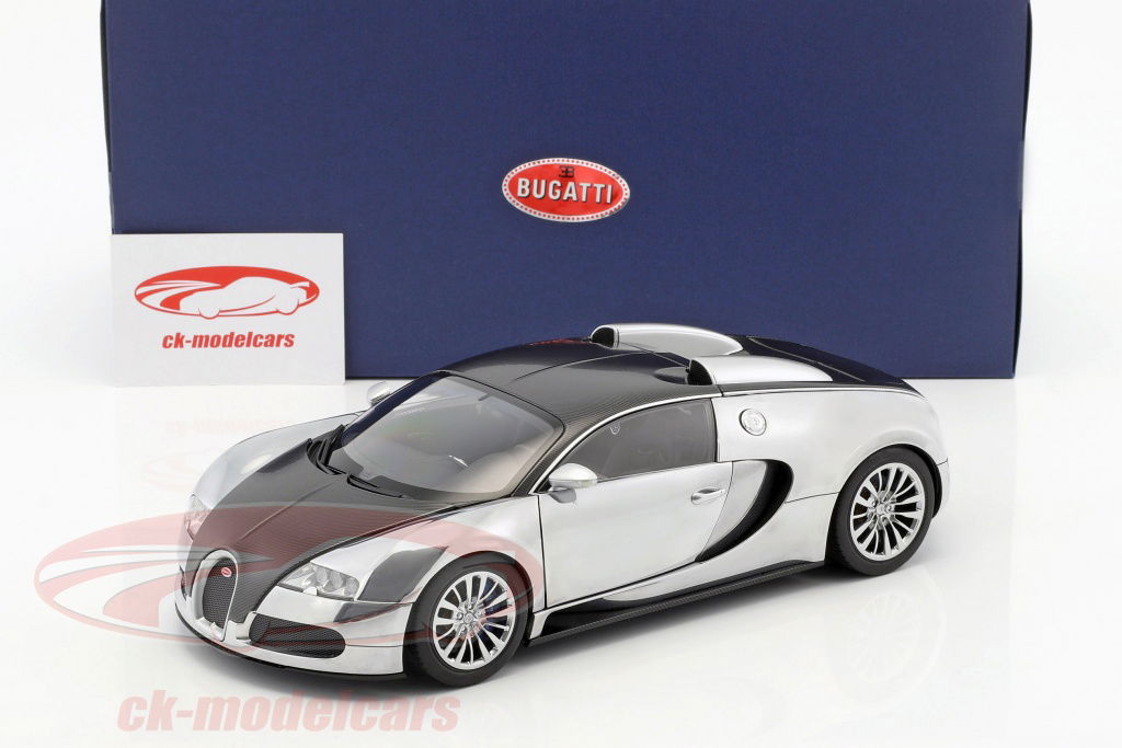 AUTOart 1:18 Bugatti EB 16.4 Veyron Pur Sang Editon year 2008