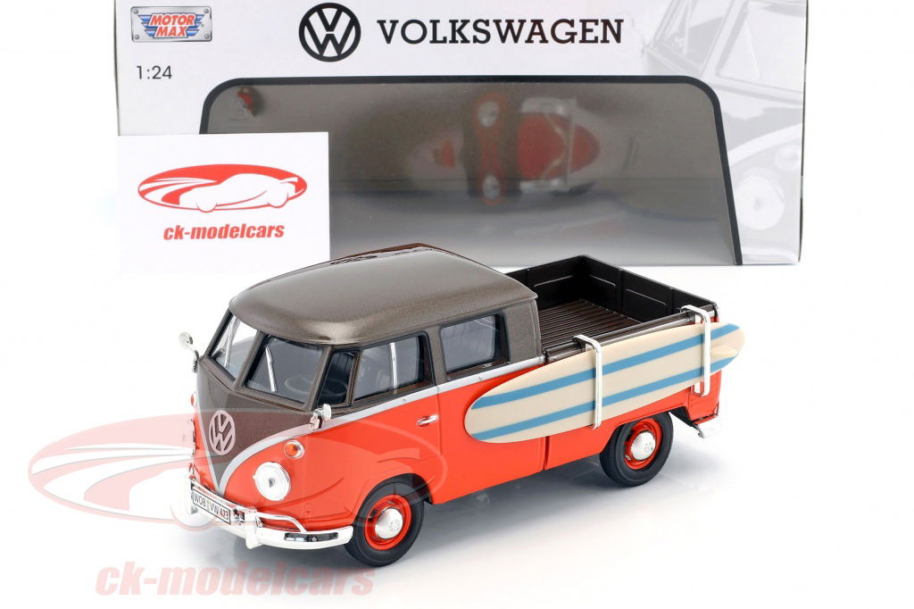 MotorMax 1:24 Volkswagen VW Type 2 T1 Pick up with surfboard black