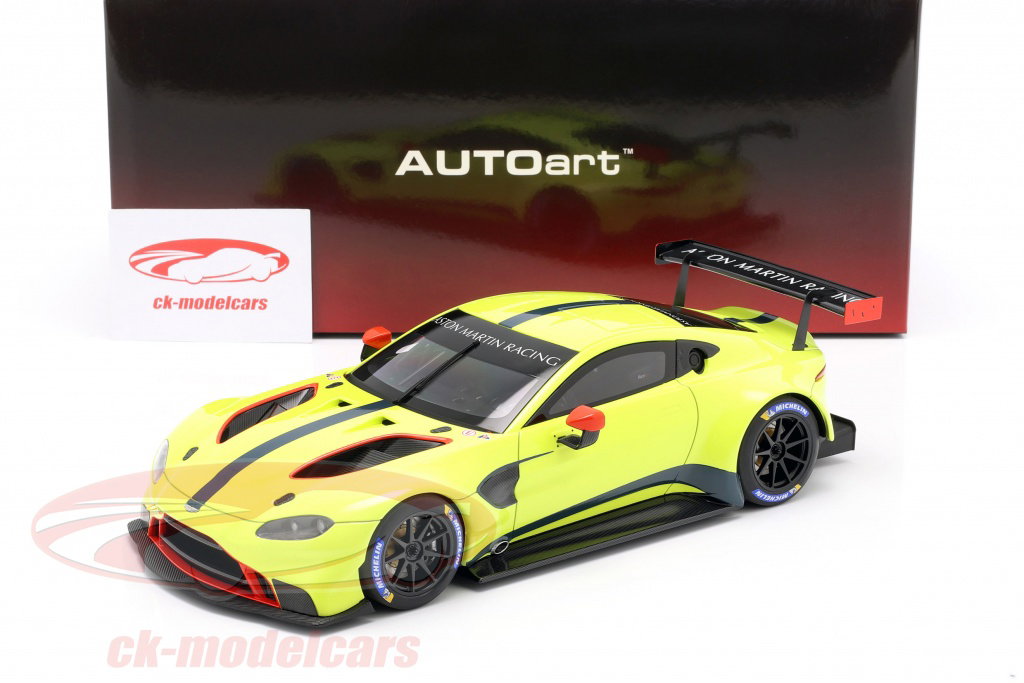 AUTOart 1:18 Aston Martin Vantage GTE LeMans Pro 2018 Presentation