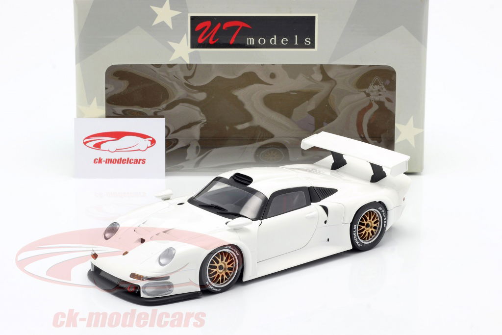 UTモデルポルシェ911 GT1