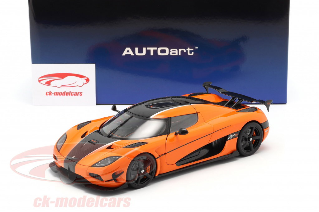 AUTOart 1:18 Koenigsegg Agera RS 建設年 2015 オレンジ / 炭素 79023