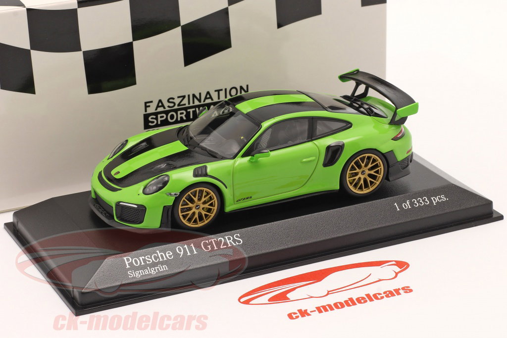 1/43 MINICHAMPS ポルシェ 911 GT2RS シグナルグリーン Minichamps 1:43 Porsche 911 (991 II) GT2 RS Weissach Package 2018