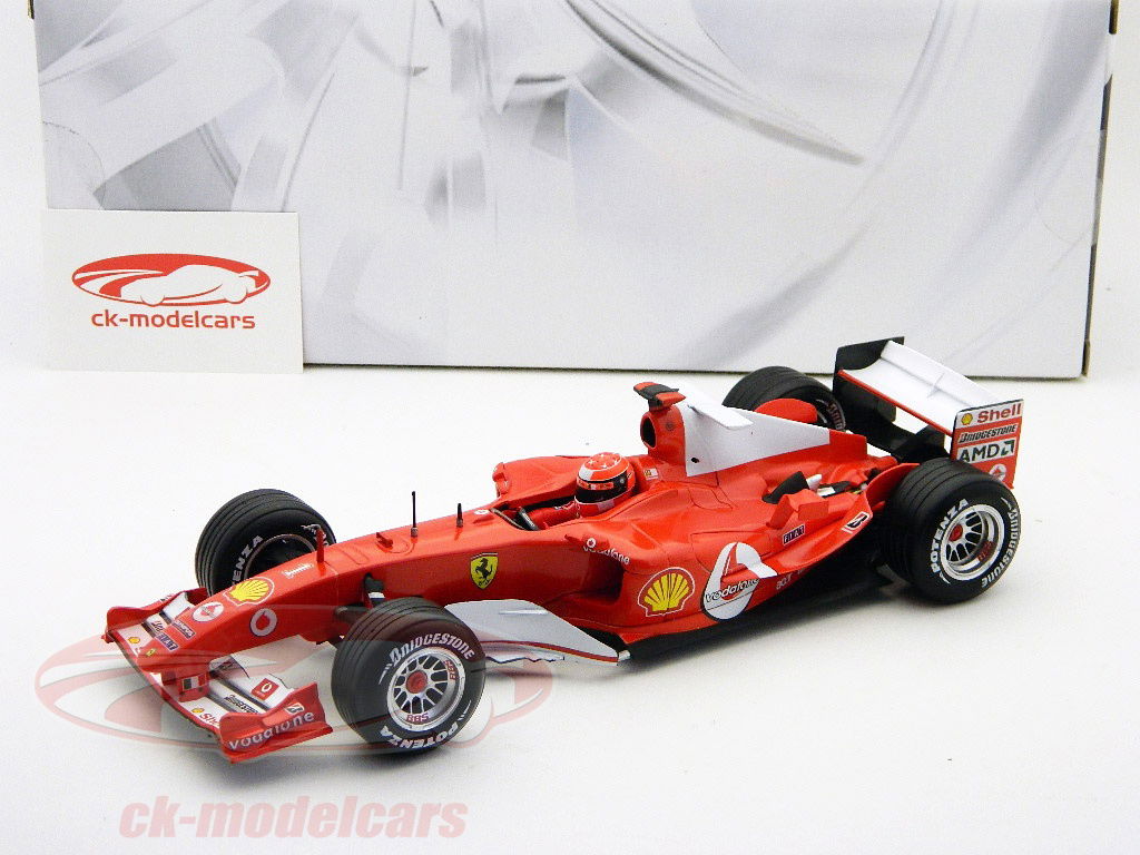 HotWheels 1:18 M. Schumacher Ferrari F2004 world champion
