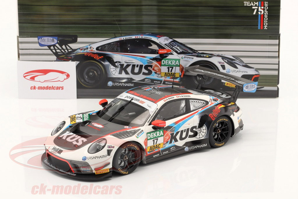 Minichamps 1:18 Porsche 911 GT3 R #17 ADAC GT Masters 2020 Team75