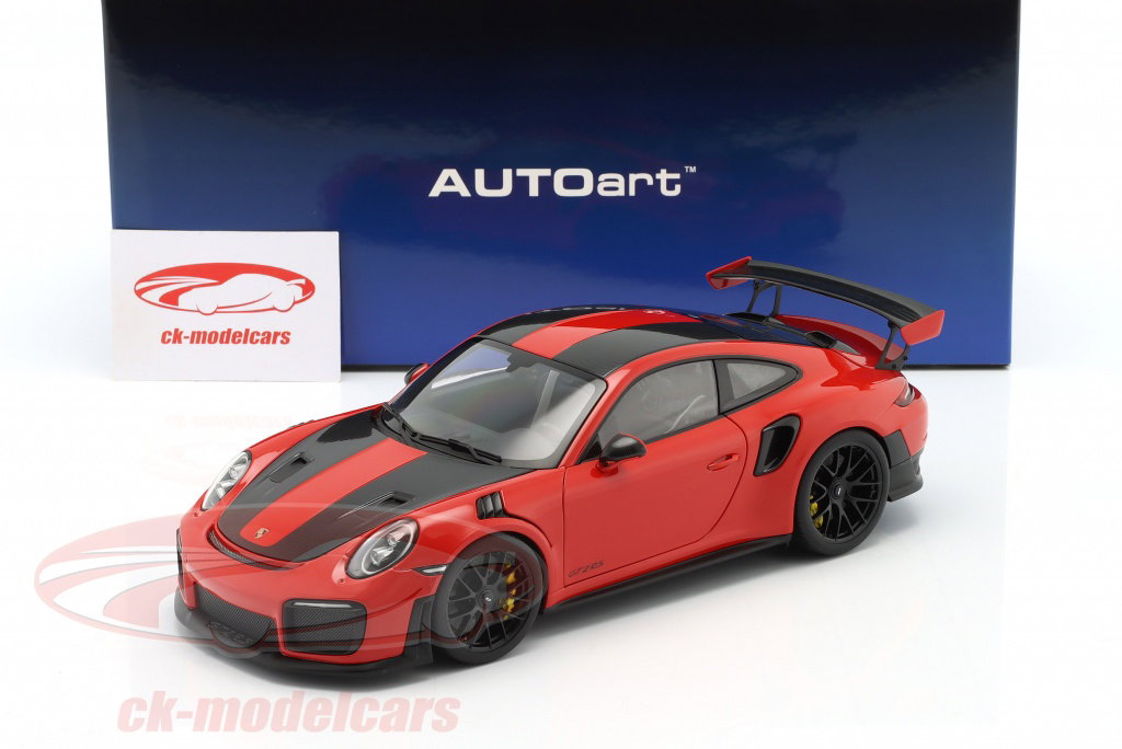 AUTOart 1:18 Porsche 911 (991 II) GT2 RS Weissach Package 2017