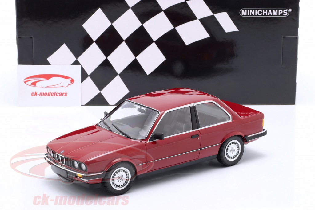 Minichamps 1:18 BMW 323i (E30) limousine year 1982 carmine