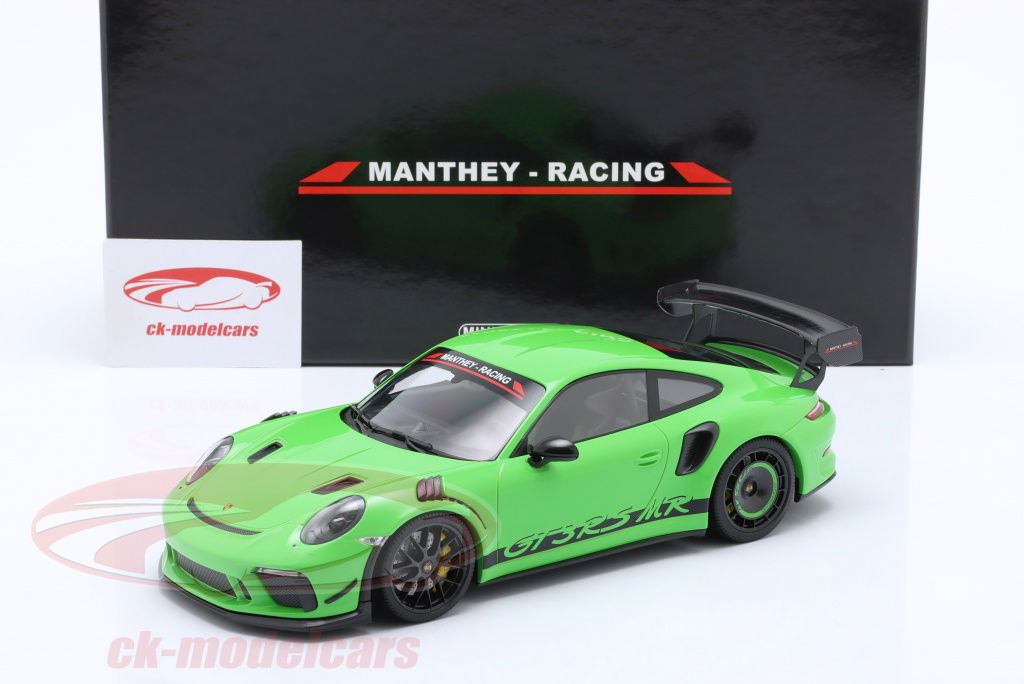 Minichamps 1:18 Porsche 911 (991.2) GT3 RS MR Manthey Racing green