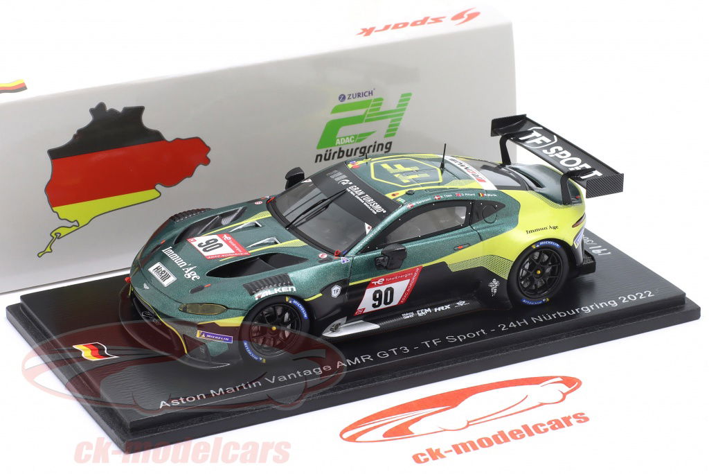 Aston Martin Vantage AMR TF Sport ミニカー Spark 1:43 Aston Martin Vantage AMR #90 24h Nürburgring 2022